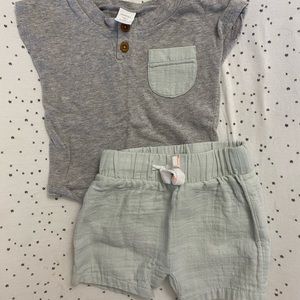 Nordstrom tee and shorts outfit. Newborn size